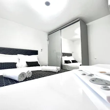 White Pearl Apartments - New Grebastica Exterior photo