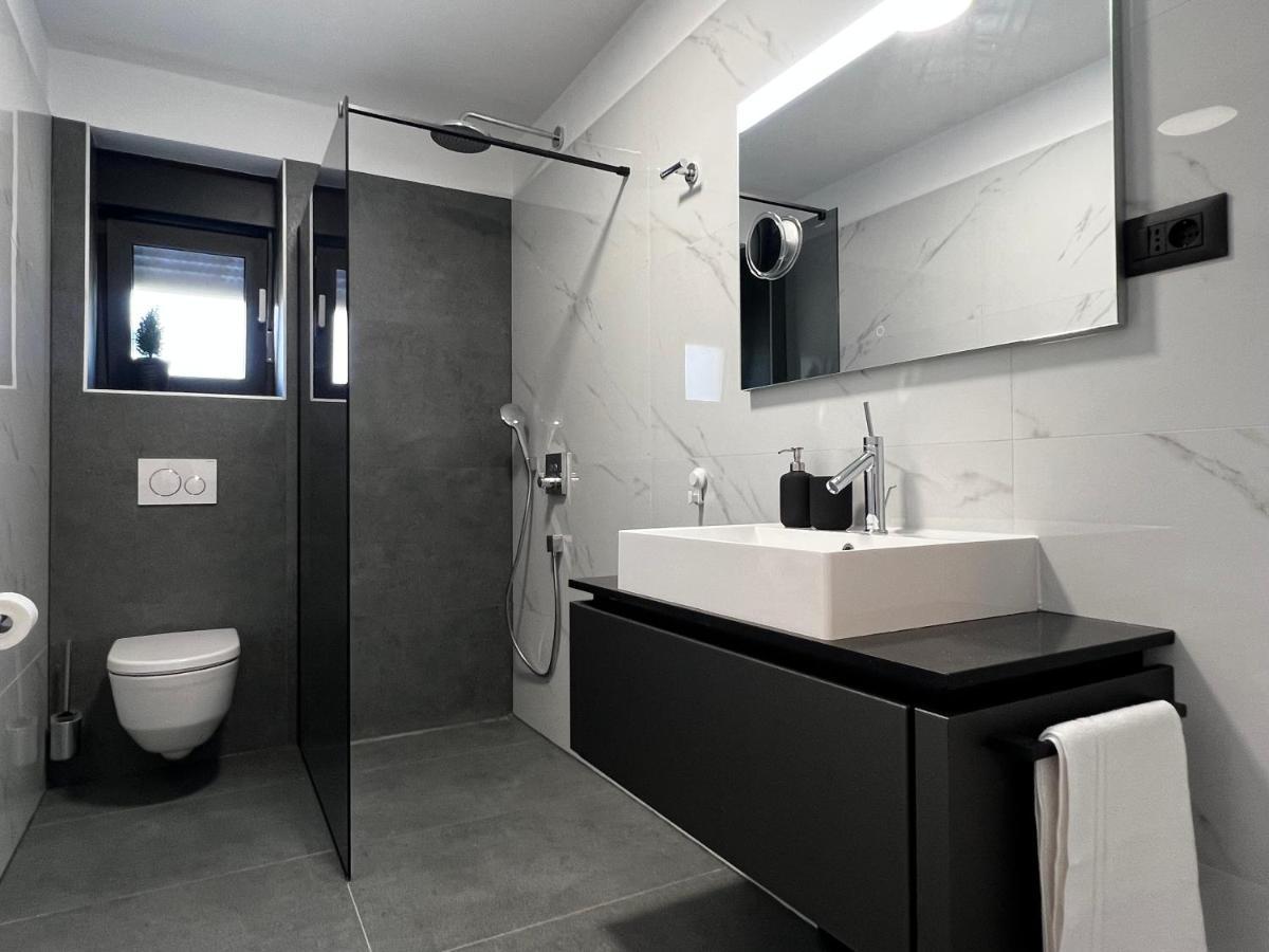 White Pearl - New Apartment Grebastica