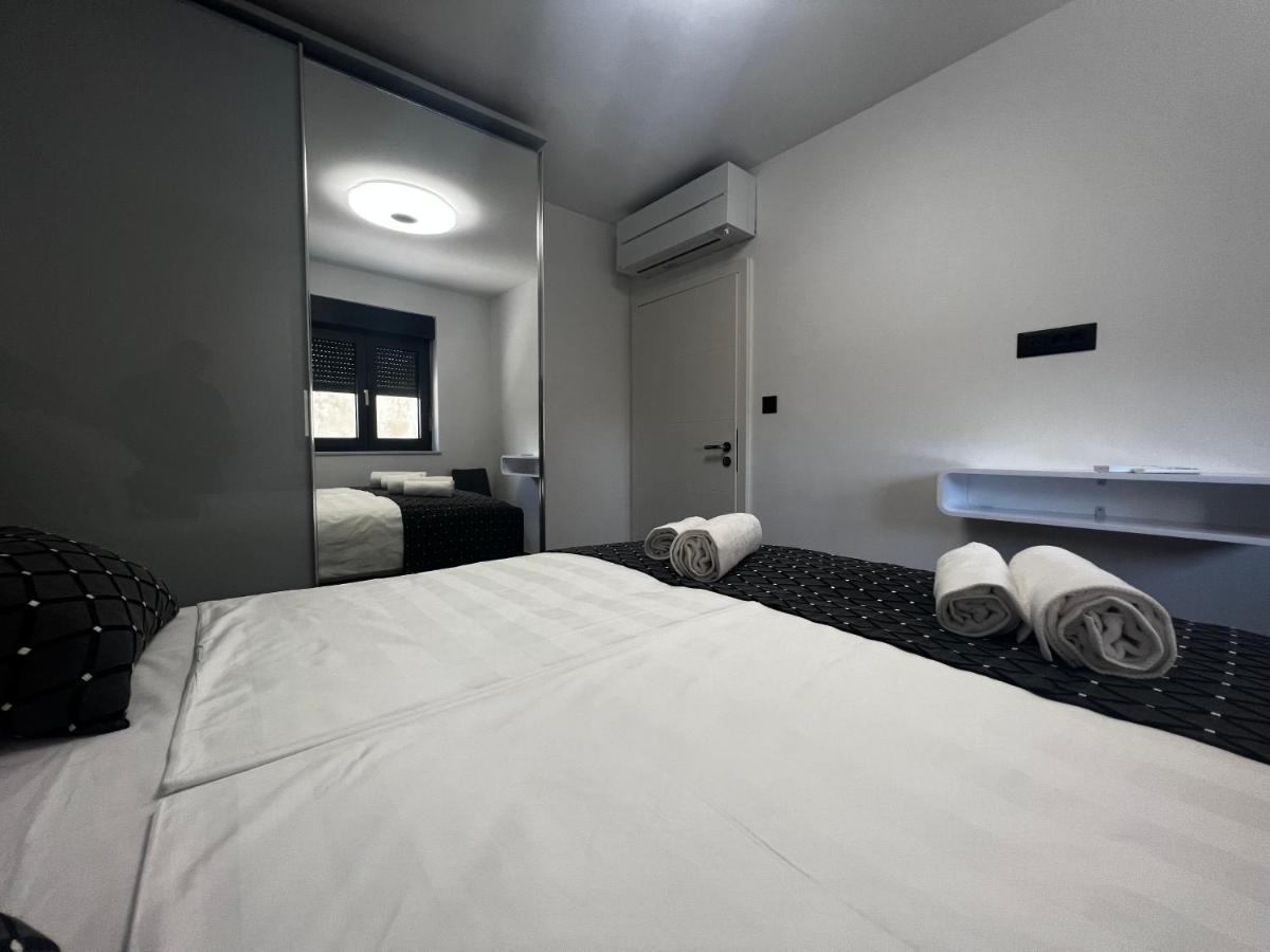 White Pearl - New Apartment Grebastica